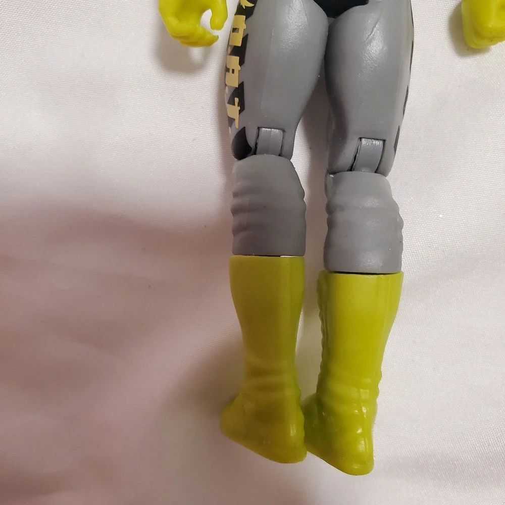 WWE Series #124 REY MYSTERIO 6